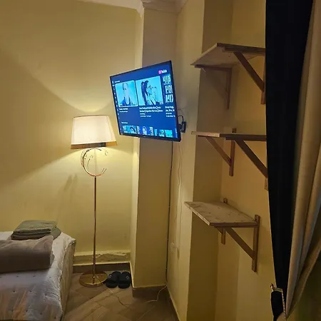 Bob Marley & Тирана