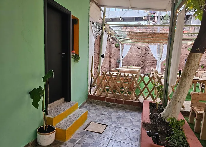 Bed & Breakfast Bob Marley & *